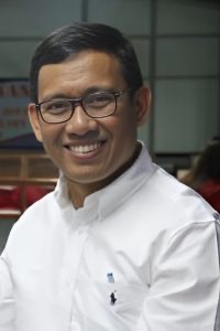 Prof. dr. Muh. Nasrum Massi, Ph.D., Sp.MK(K)